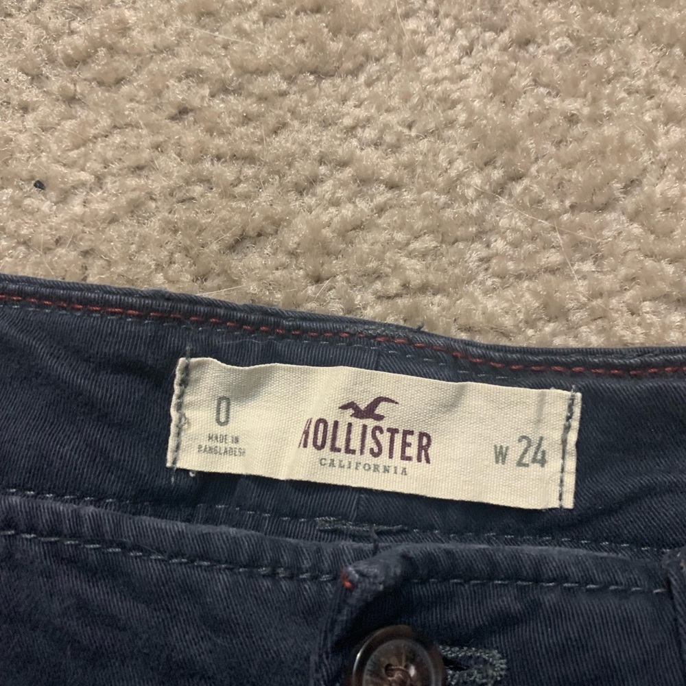 Hollister women’s shorts - Picture 3 of 3